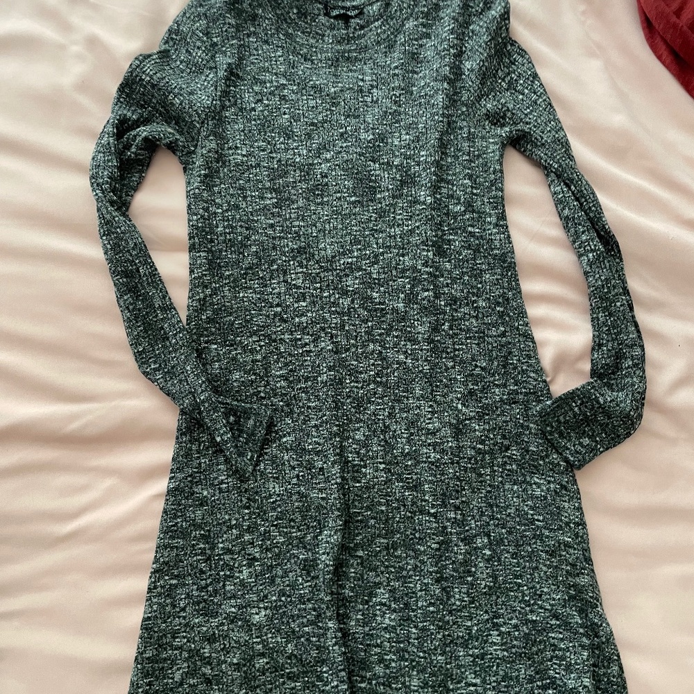 Long-sleeve mini dress